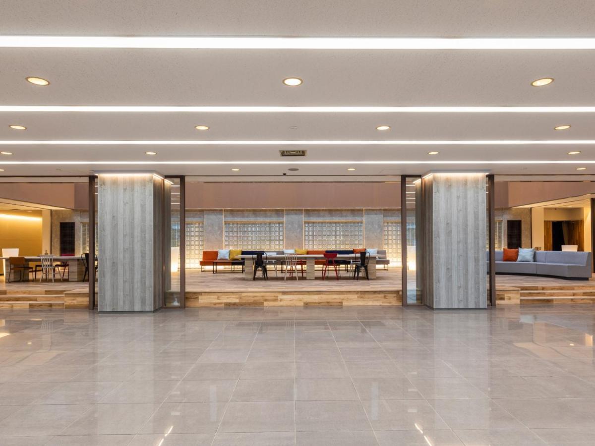Tosei Hotel & Seminar Makuhari Narashino Экстерьер фото